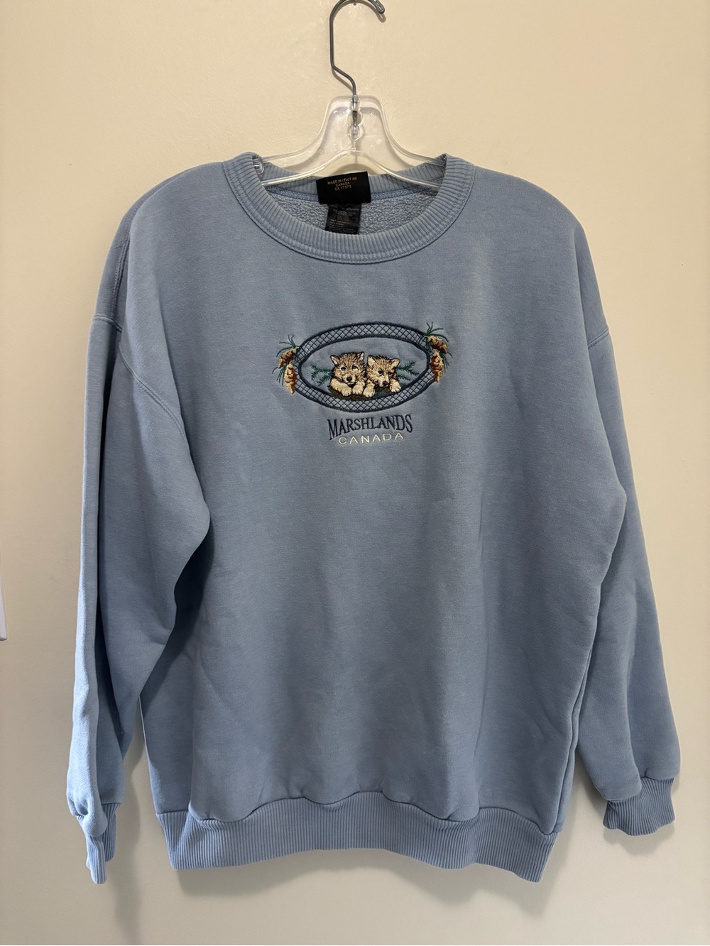 Vintage Marshlands Canada Wolf Cub Embroidered Crewneck Sweatshirt (Size Large)
